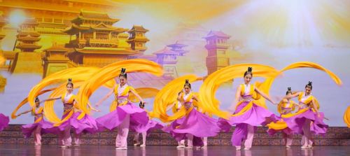 Photos du Voyage TABOUREAU : SPECTACLE SHEN YUN - ZENITH DIJON (Nouvelle date) ( MERCREDI 21 avril 2027 )